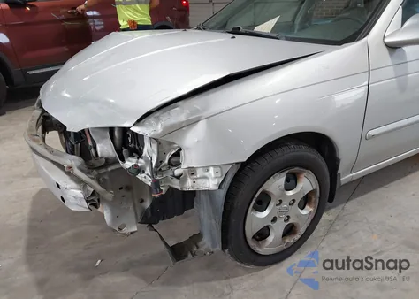 2006 Nissan Sentra 1.8S from USA, damaged, VIN 3N1CB51DX6L494937